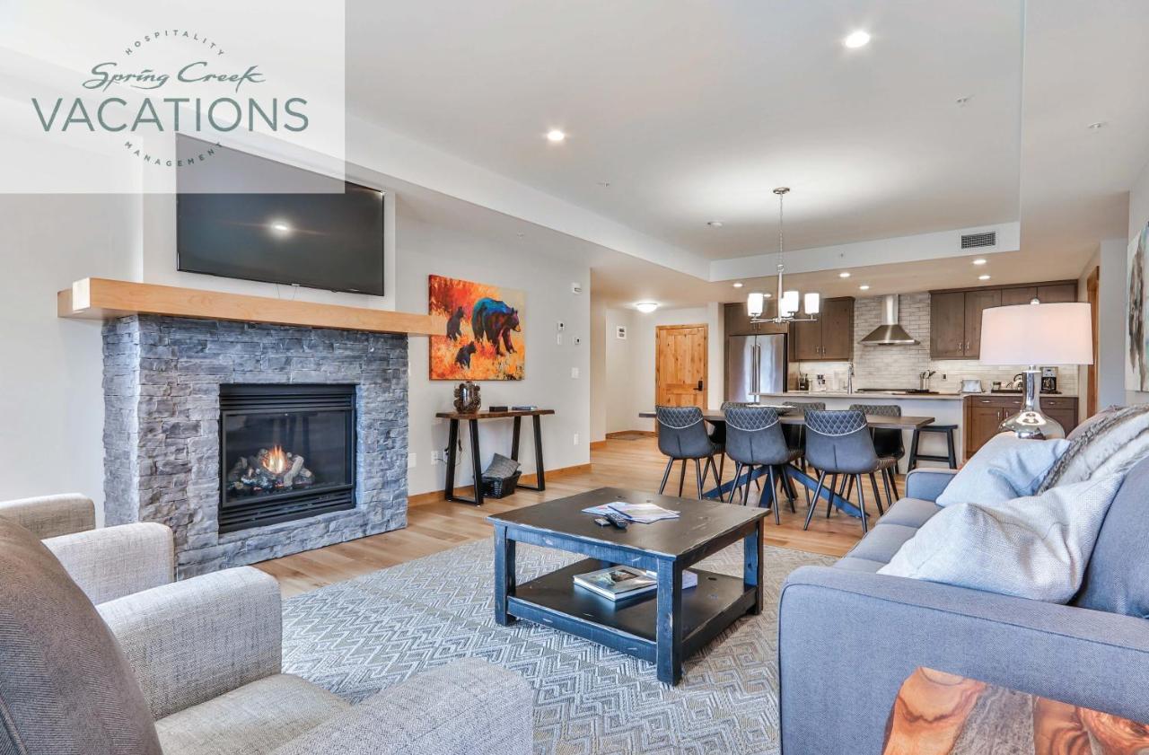 White Spruce Lodge By Spring Creek Vacations Canmore Room photo