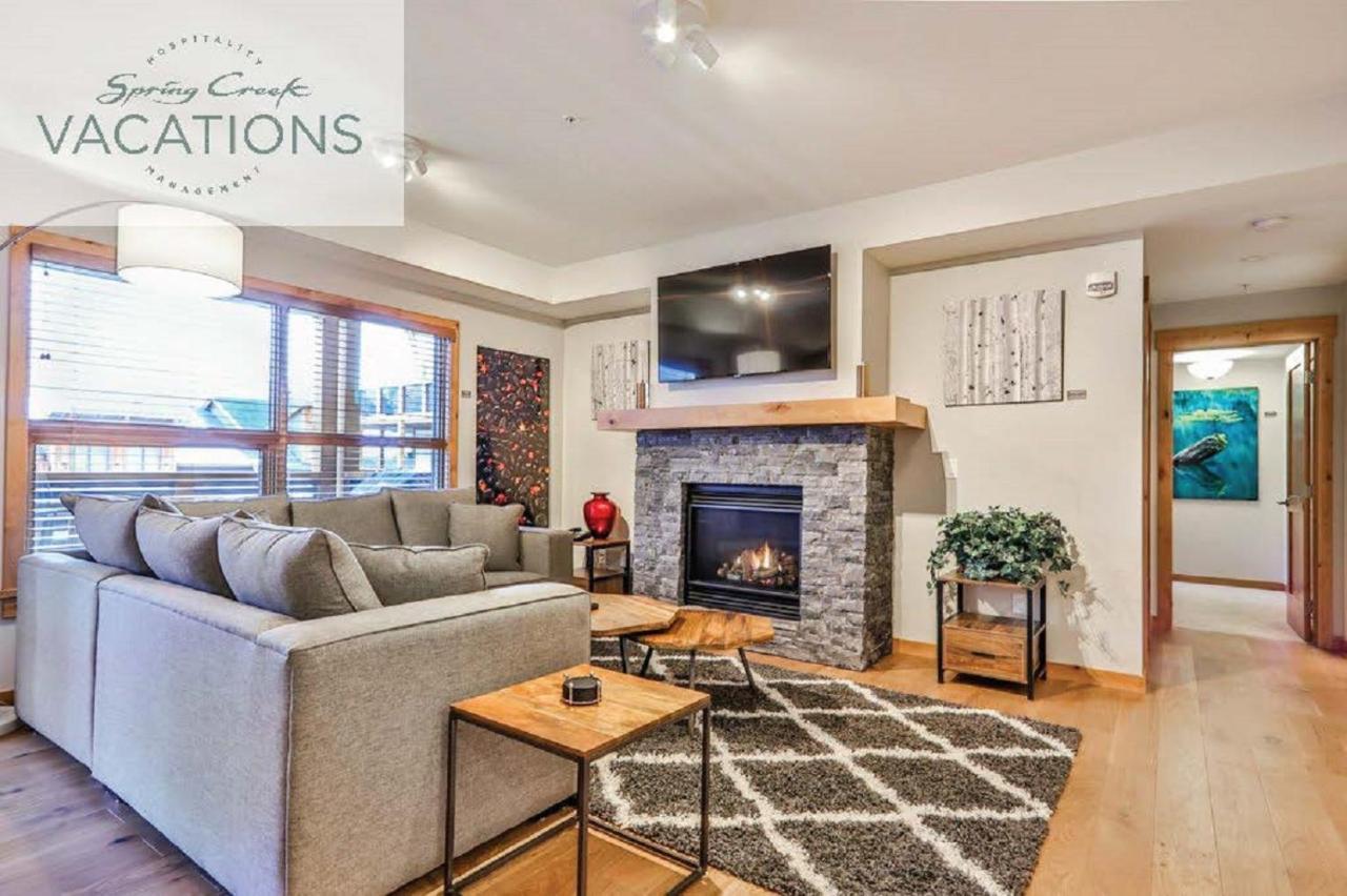 White Spruce Lodge By Spring Creek Vacations Canmore Room photo