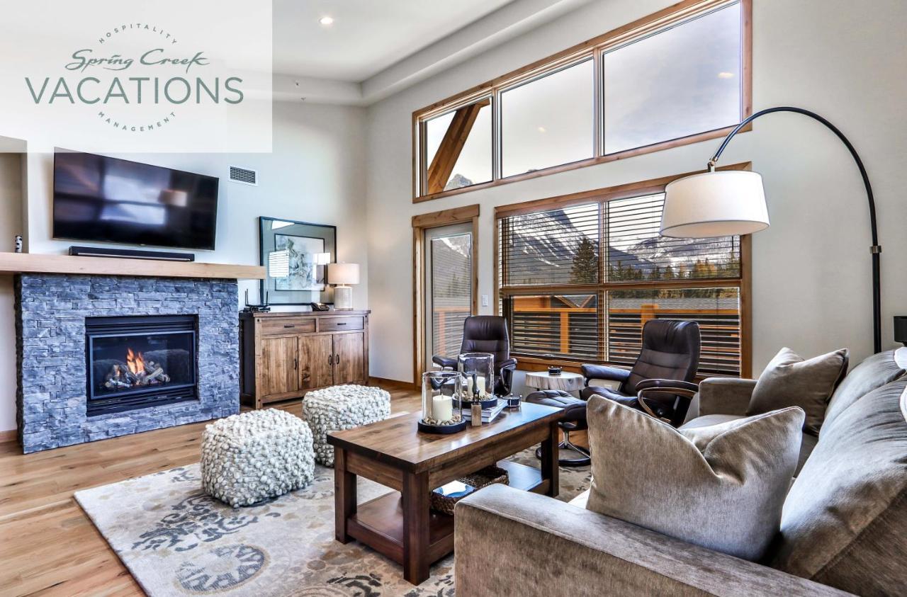 White Spruce Lodge By Spring Creek Vacations Canmore Room photo
