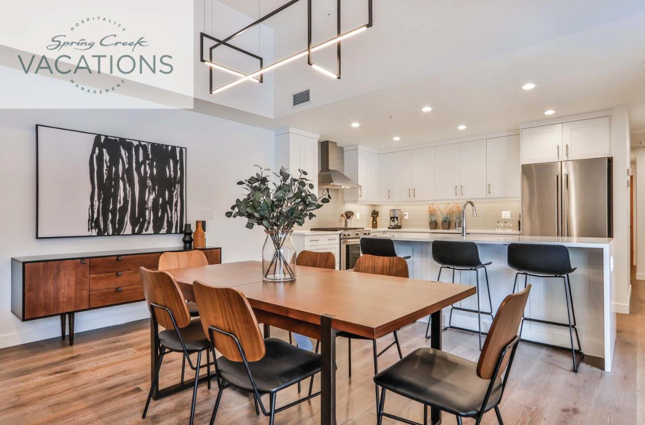 White Spruce Lodge By Spring Creek Vacations Canmore Room photo
