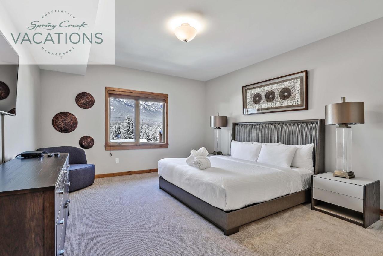 White Spruce Lodge By Spring Creek Vacations Canmore Room photo