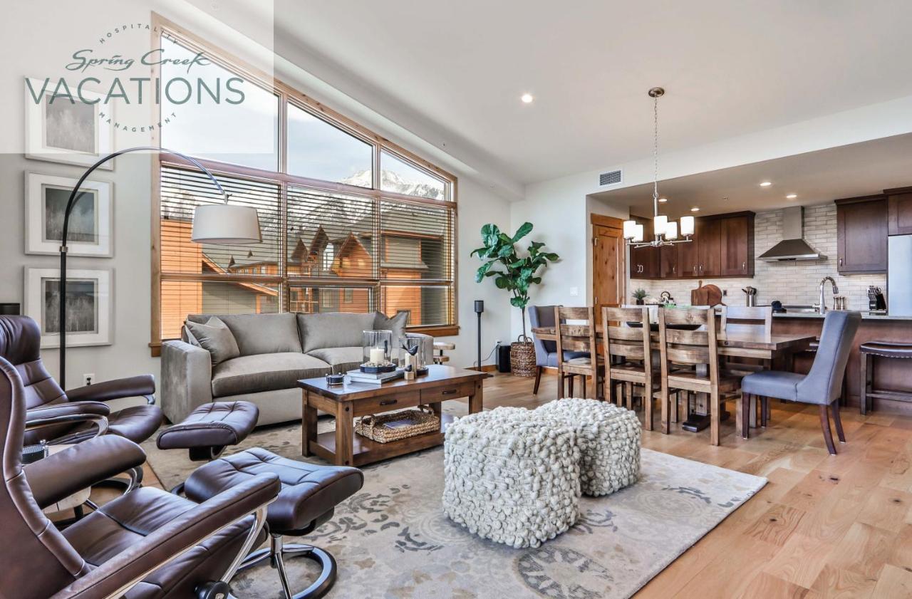 White Spruce Lodge By Spring Creek Vacations Canmore Room photo
