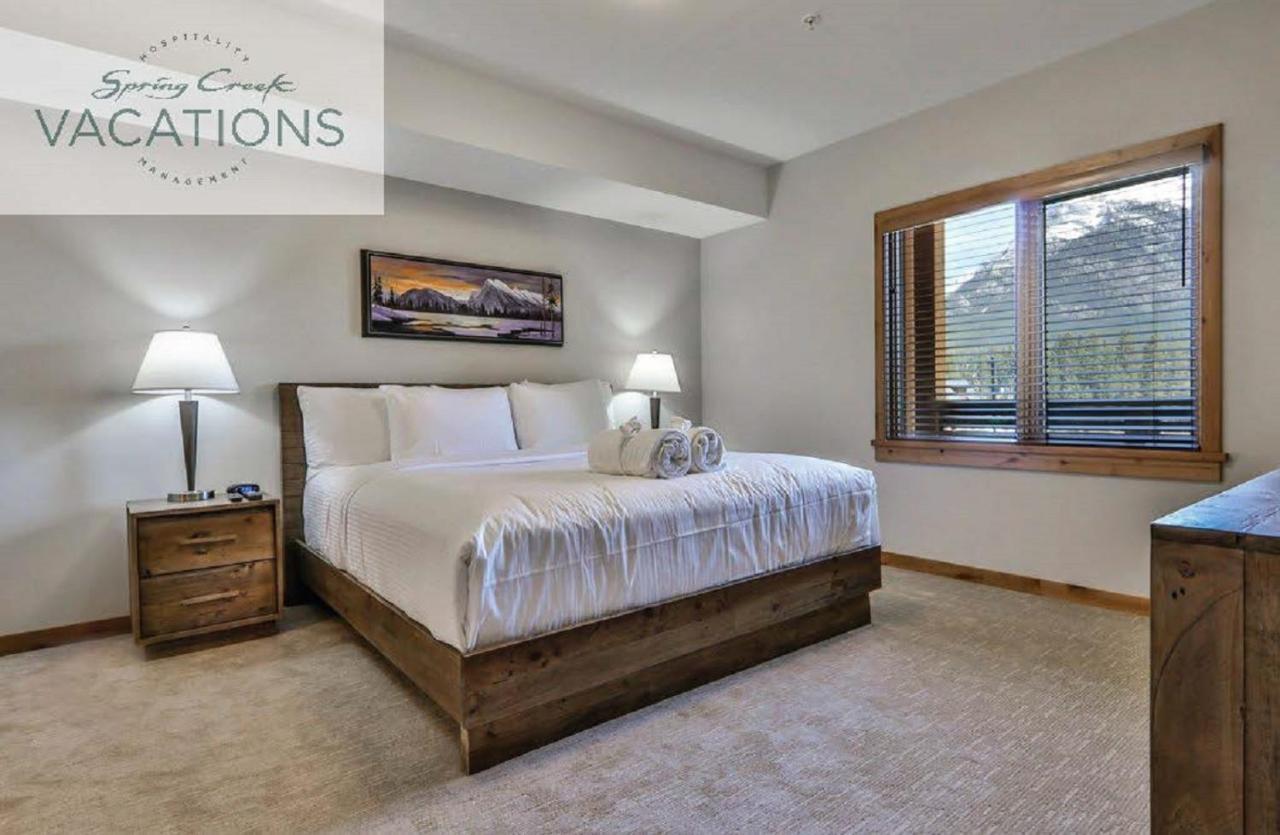 White Spruce Lodge By Spring Creek Vacations Canmore Room photo